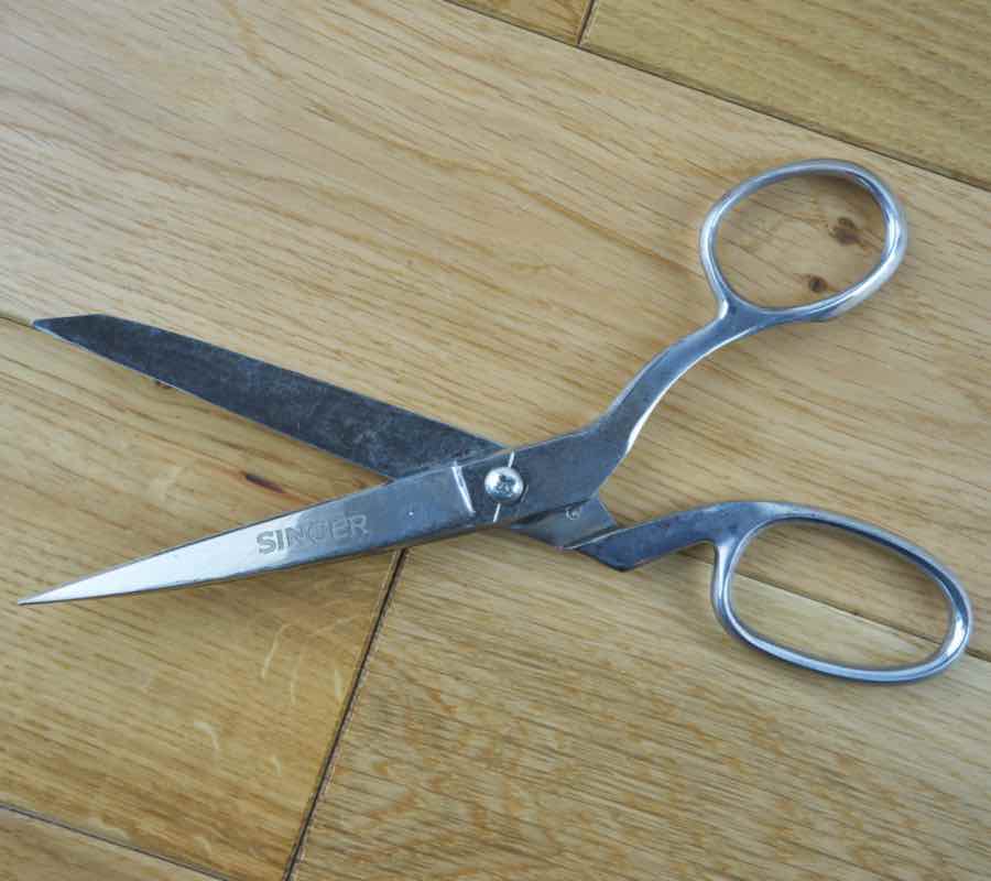 Old Singer Sewing Scissors